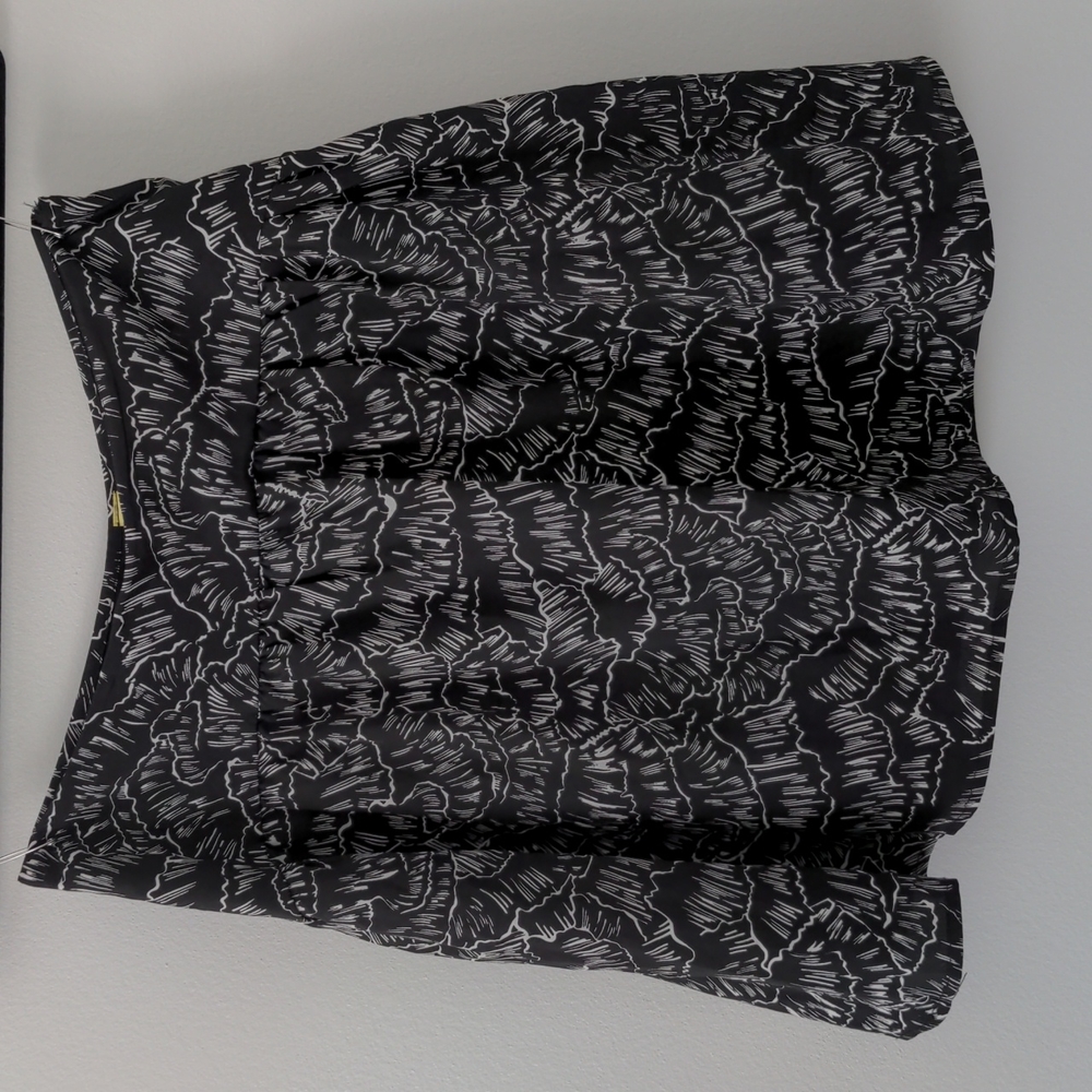 Black & White Patterned Mini Skirt